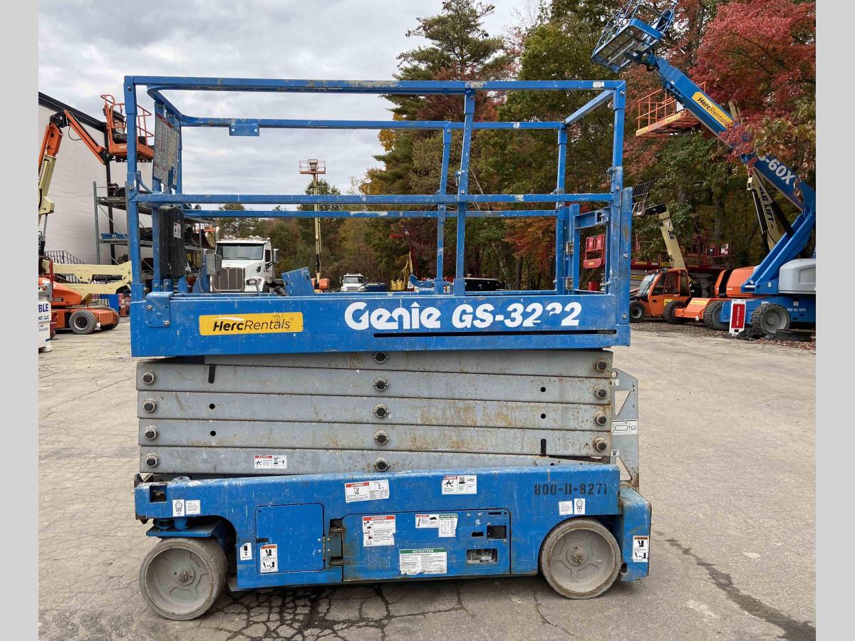2016 Genie GS-3232