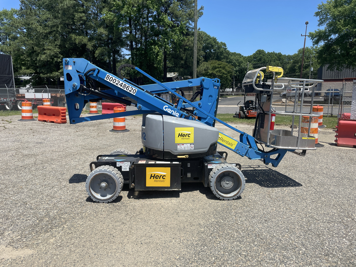 2019 Genie Z-33/18-6