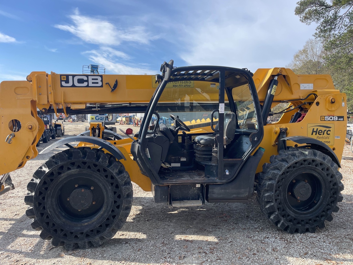2019 JCB 509-42-12
