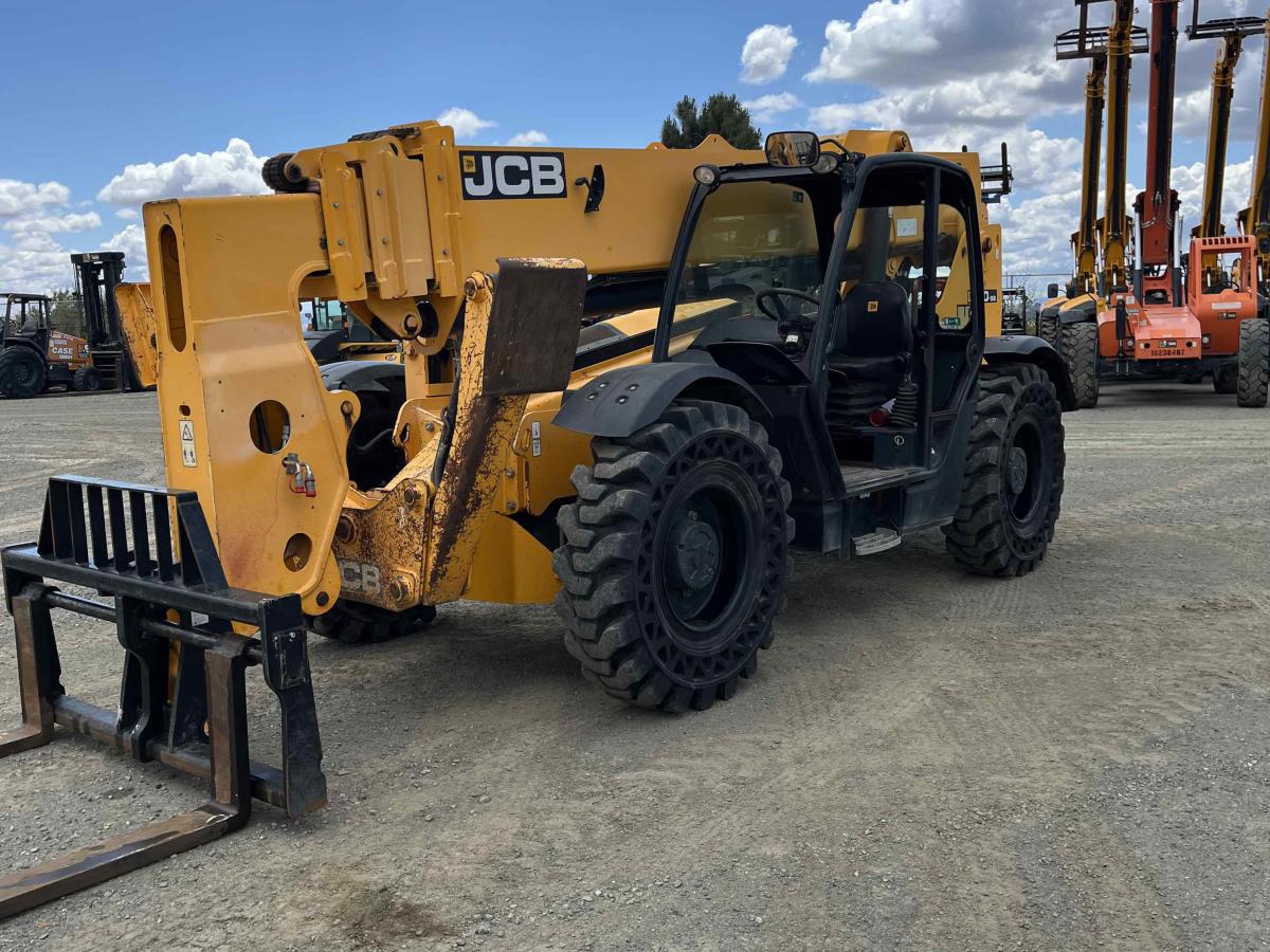 2018 JCB 510-56