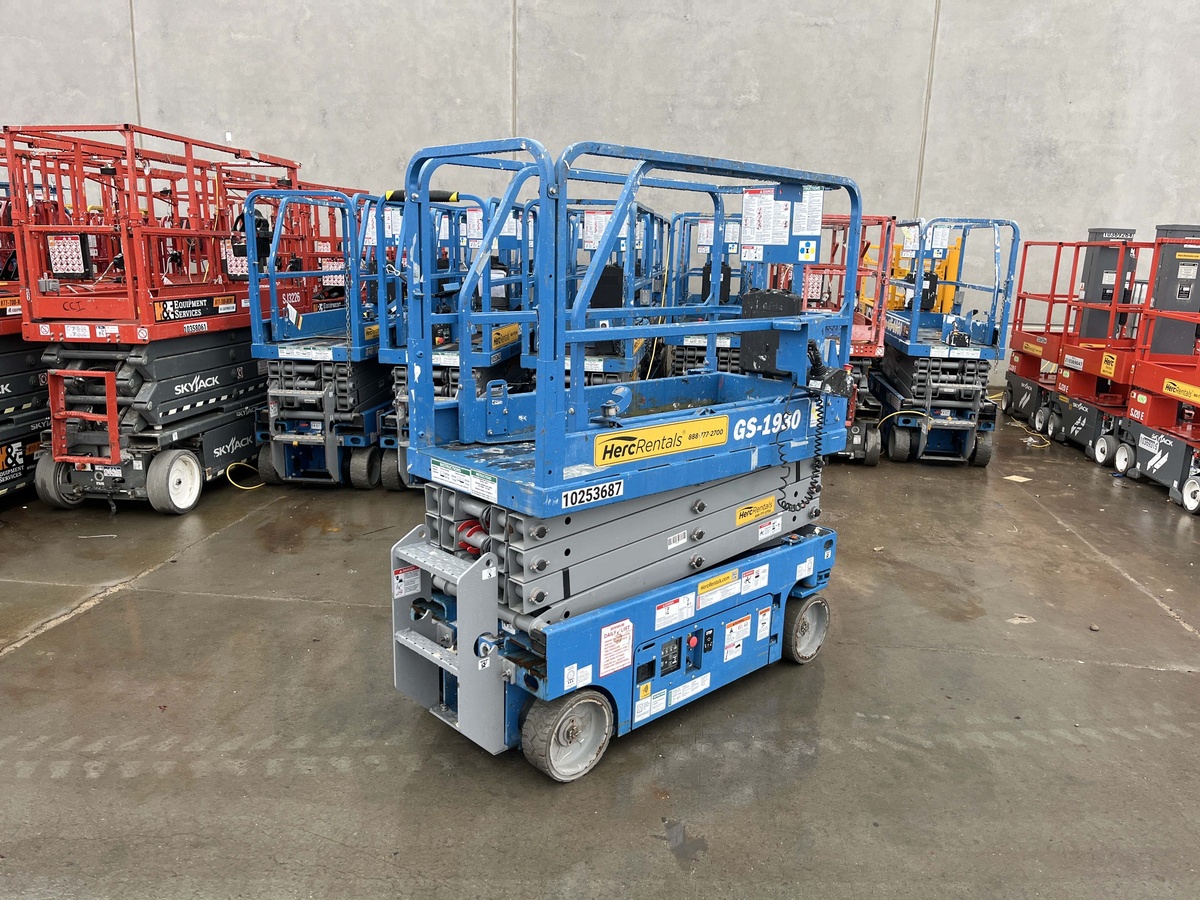 2018 Genie GS-1930-4