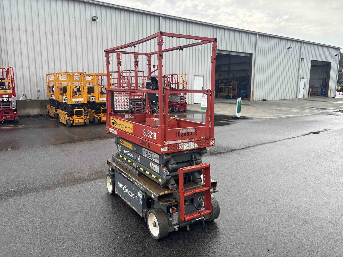 2022 Skyjack SJ3219-2