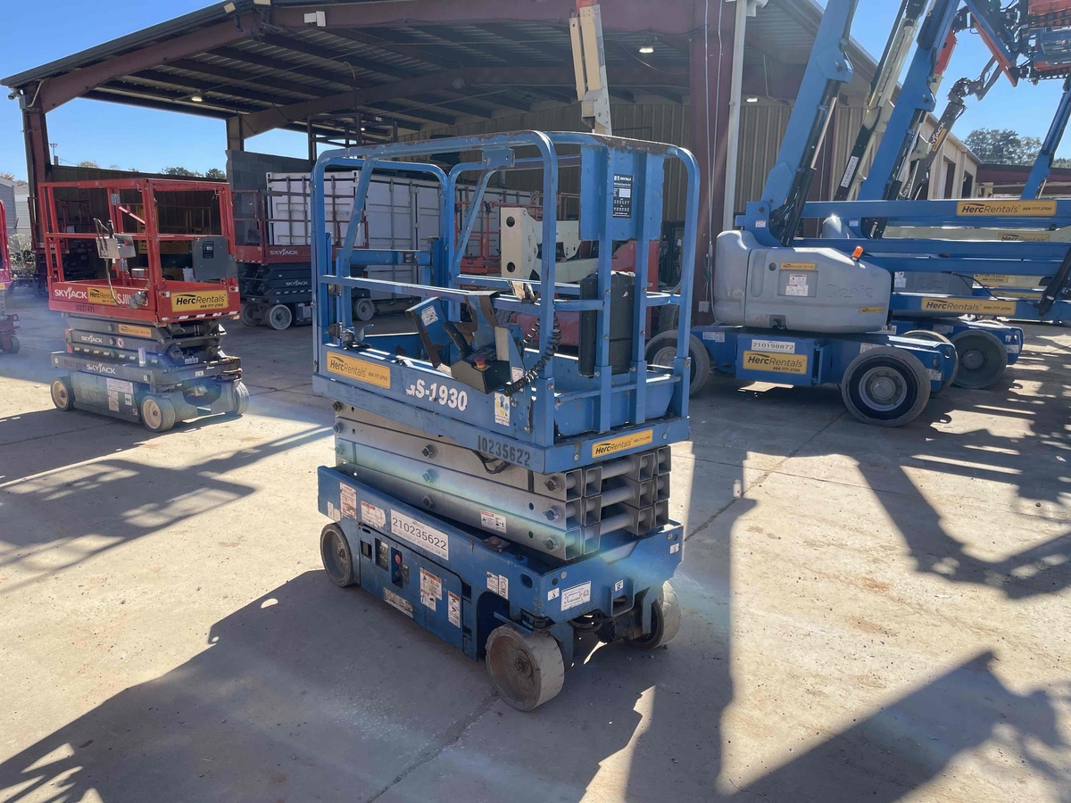 2018 Genie GS-1930-4