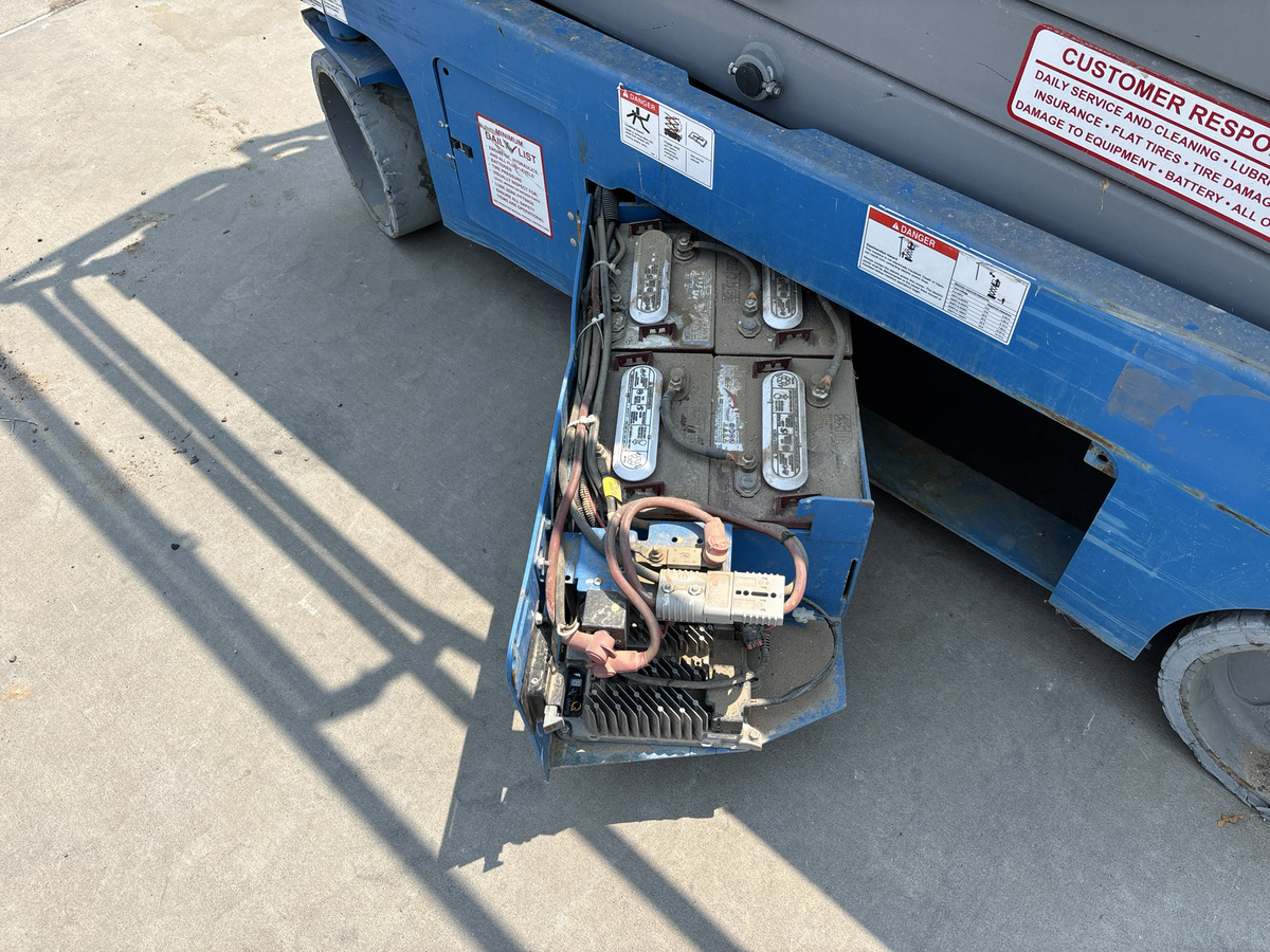 2019 Genie GS-2632-8