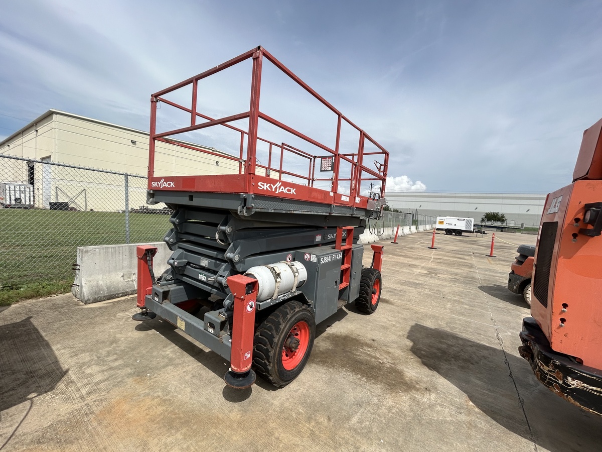 2017 Skyjack SJ8841 RT