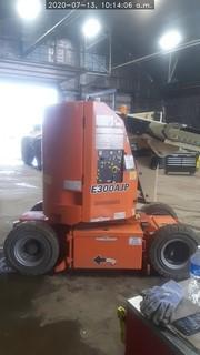 2015 JLG E300AJP-2