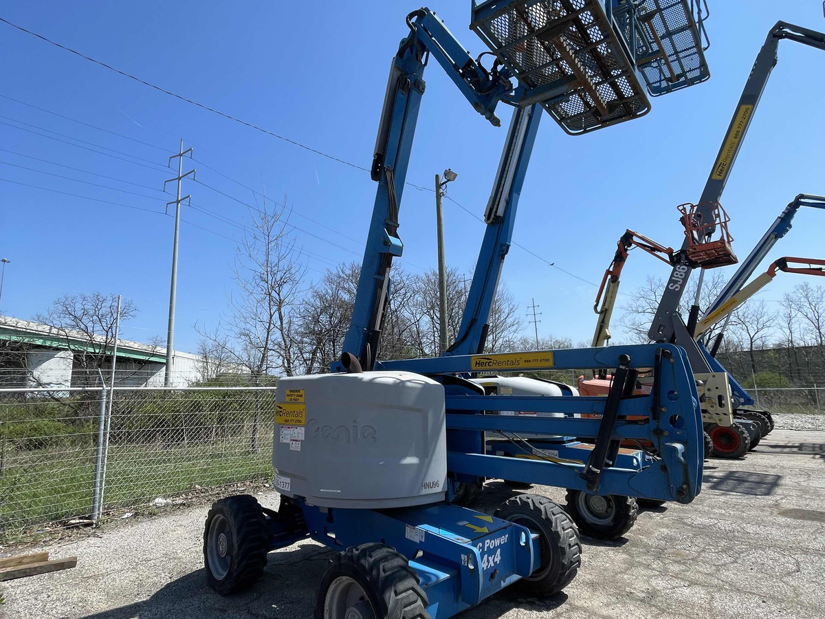 2017 Genie Z-45/25J RT