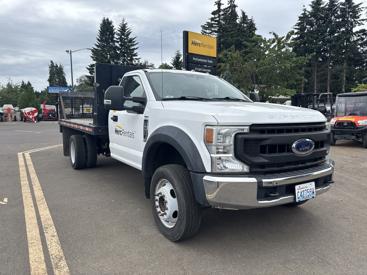 2020 Ford F550-2