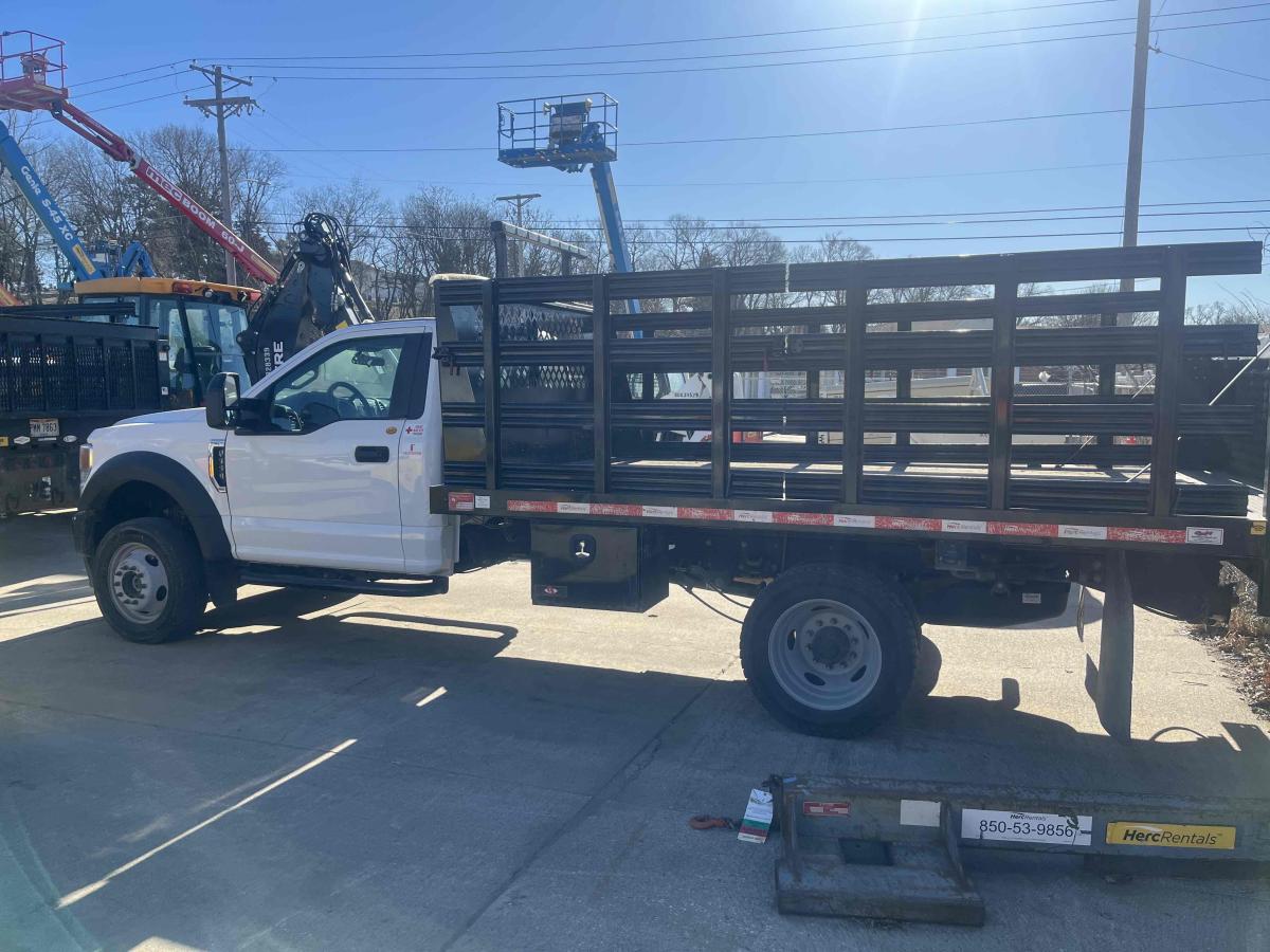 2021 Ford F550
