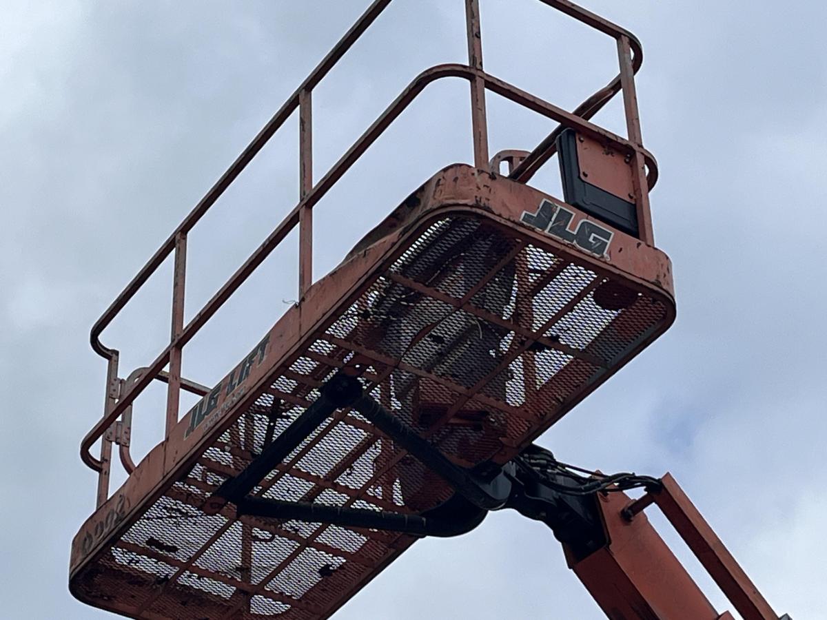 2006 JLG 600S
