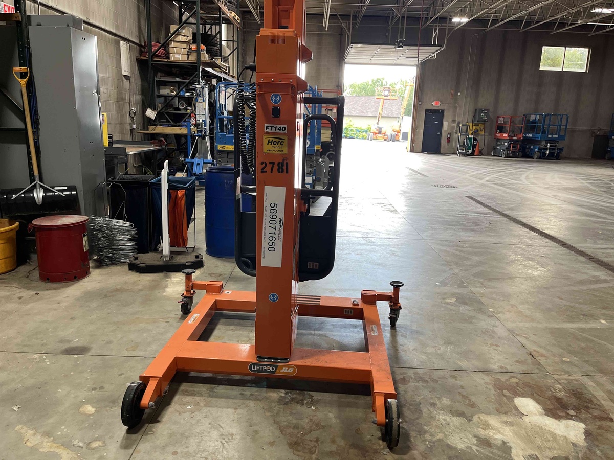 2021 JLG FT140-4