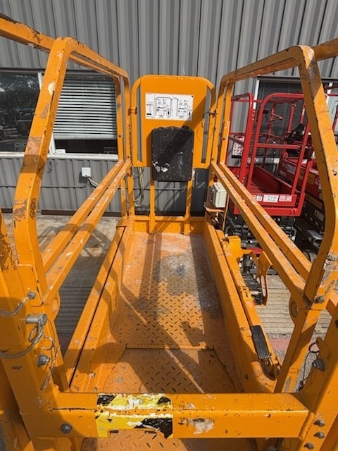 2023 JCB S1930E