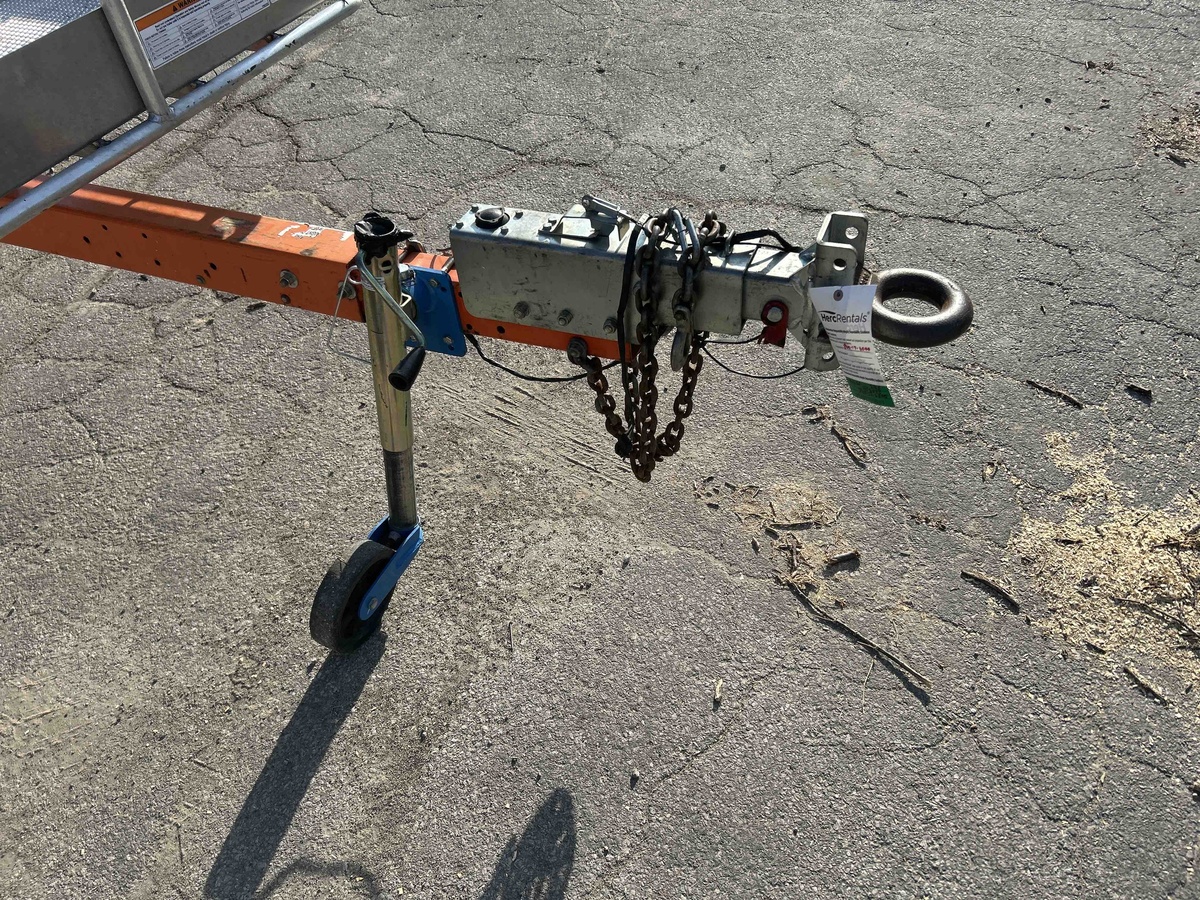 2017 JLG T500J-5