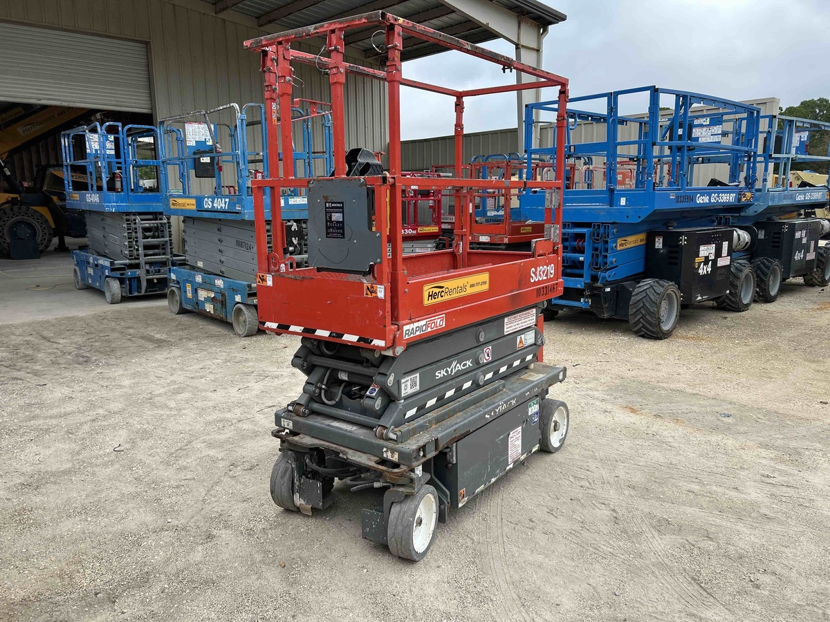 2021 Skyjack SJ3219-2