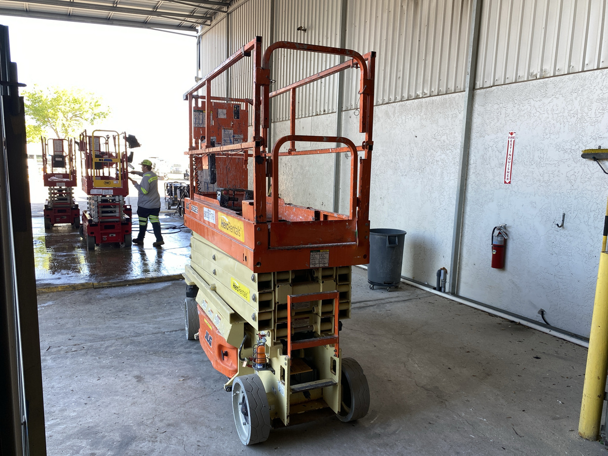 2018 JLG 2632ES-3