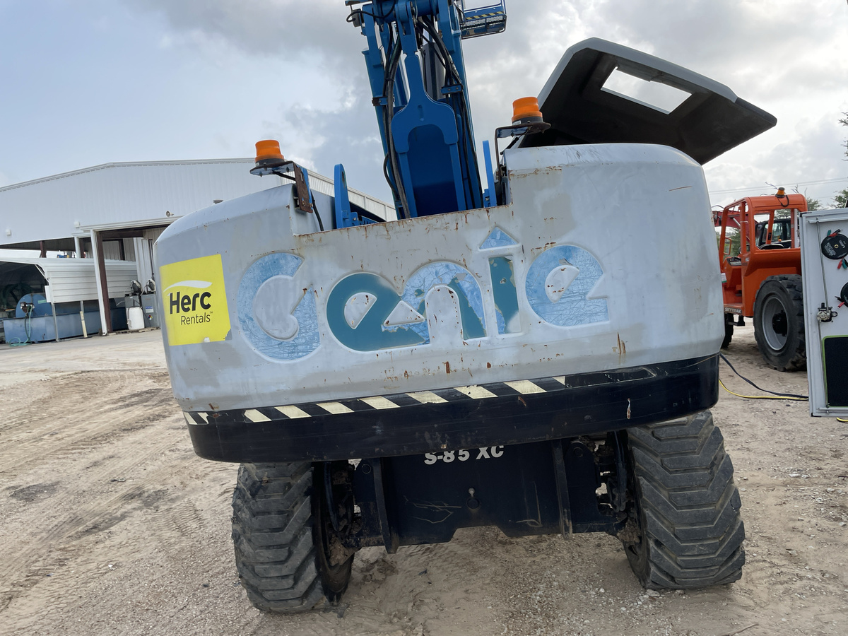 2018 Genie S-85XC-5