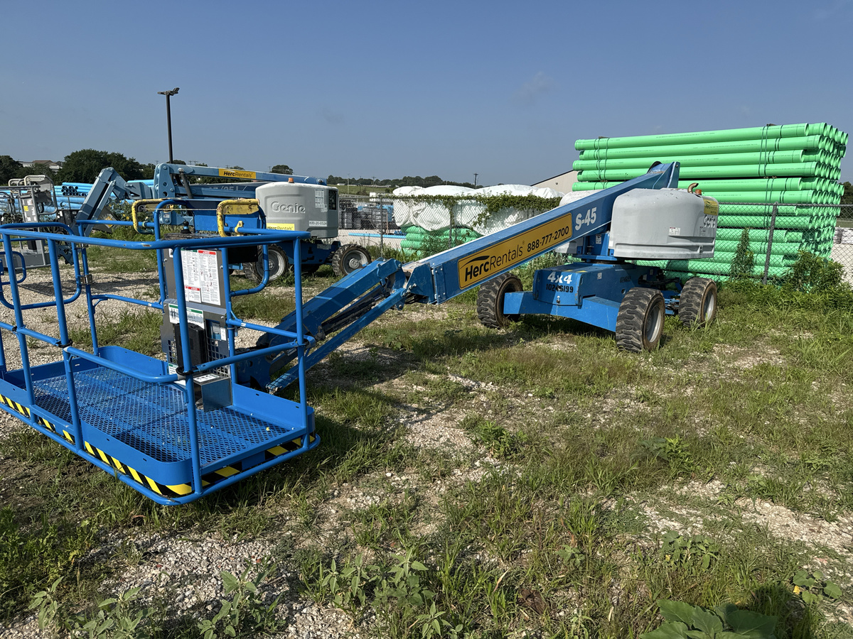 2018 Genie S-45-15