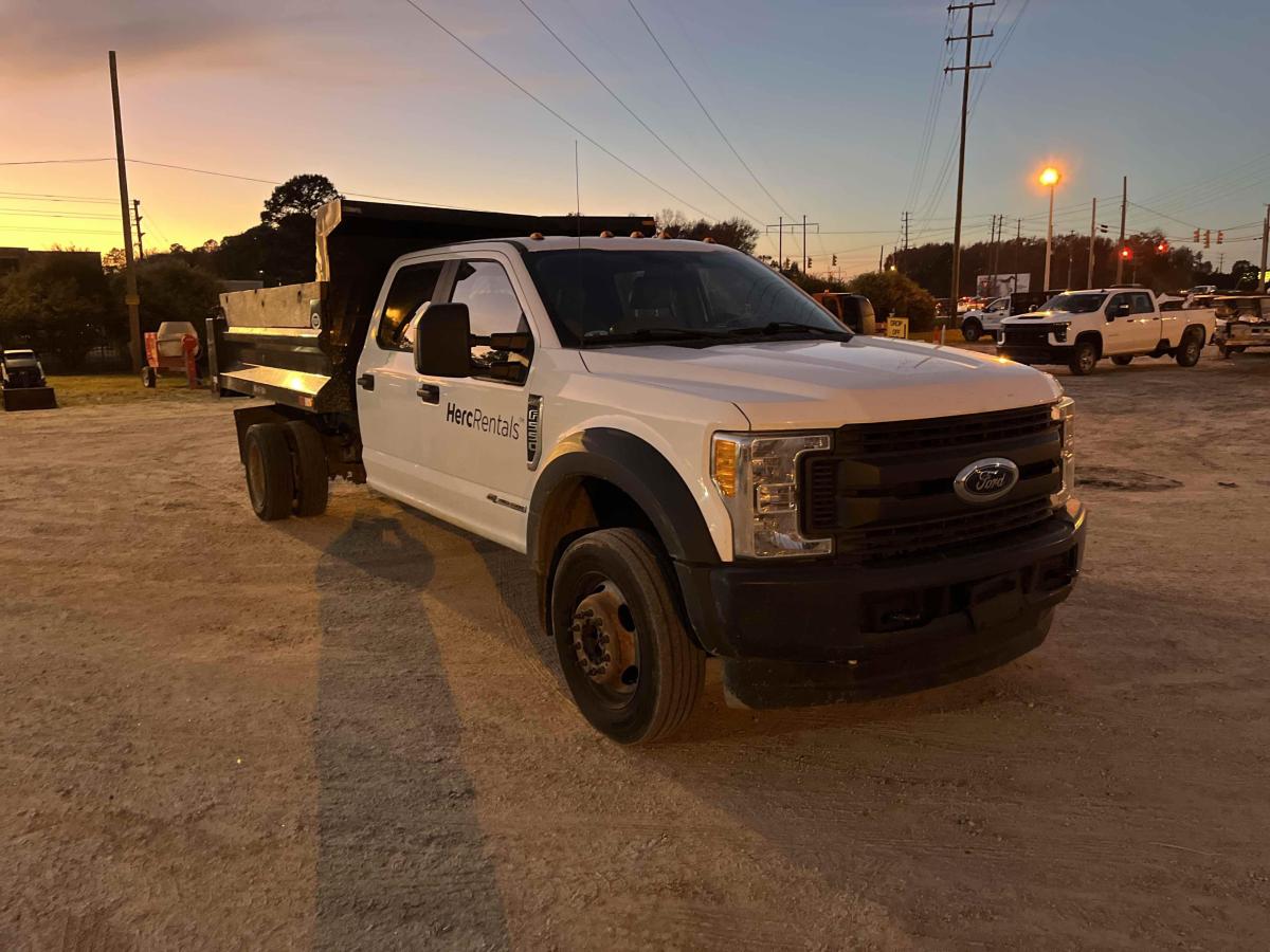 2017 Ford F550