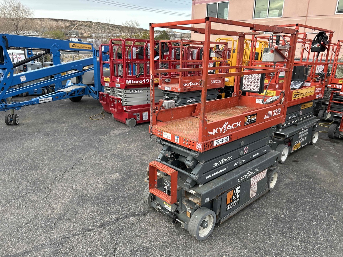 2017 Skyjack SJ3219-6