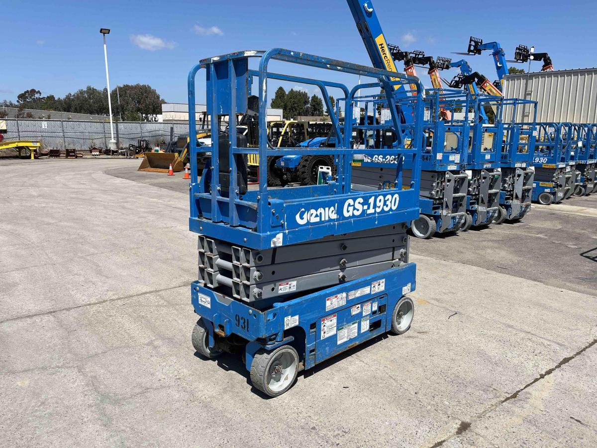 2017 Genie GS-1930-4