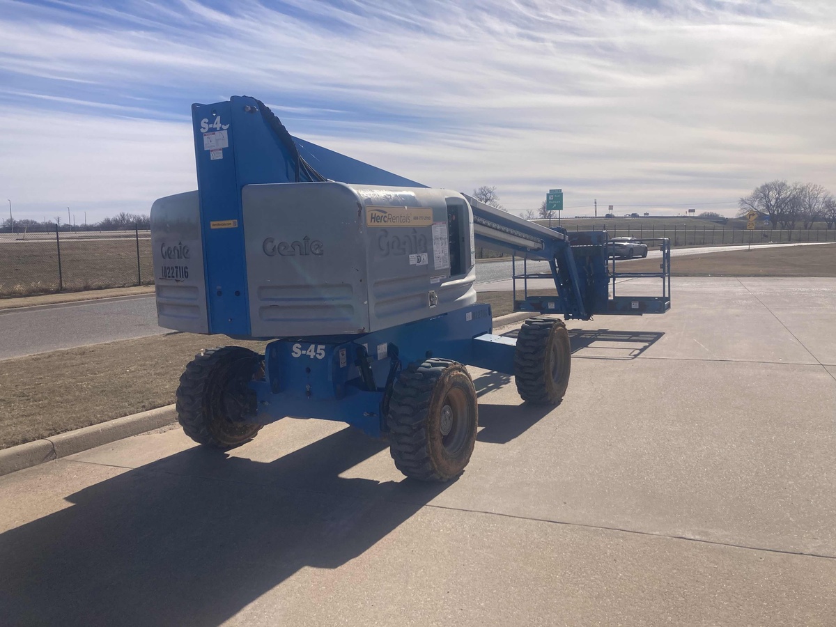 2017 Genie S-45-3