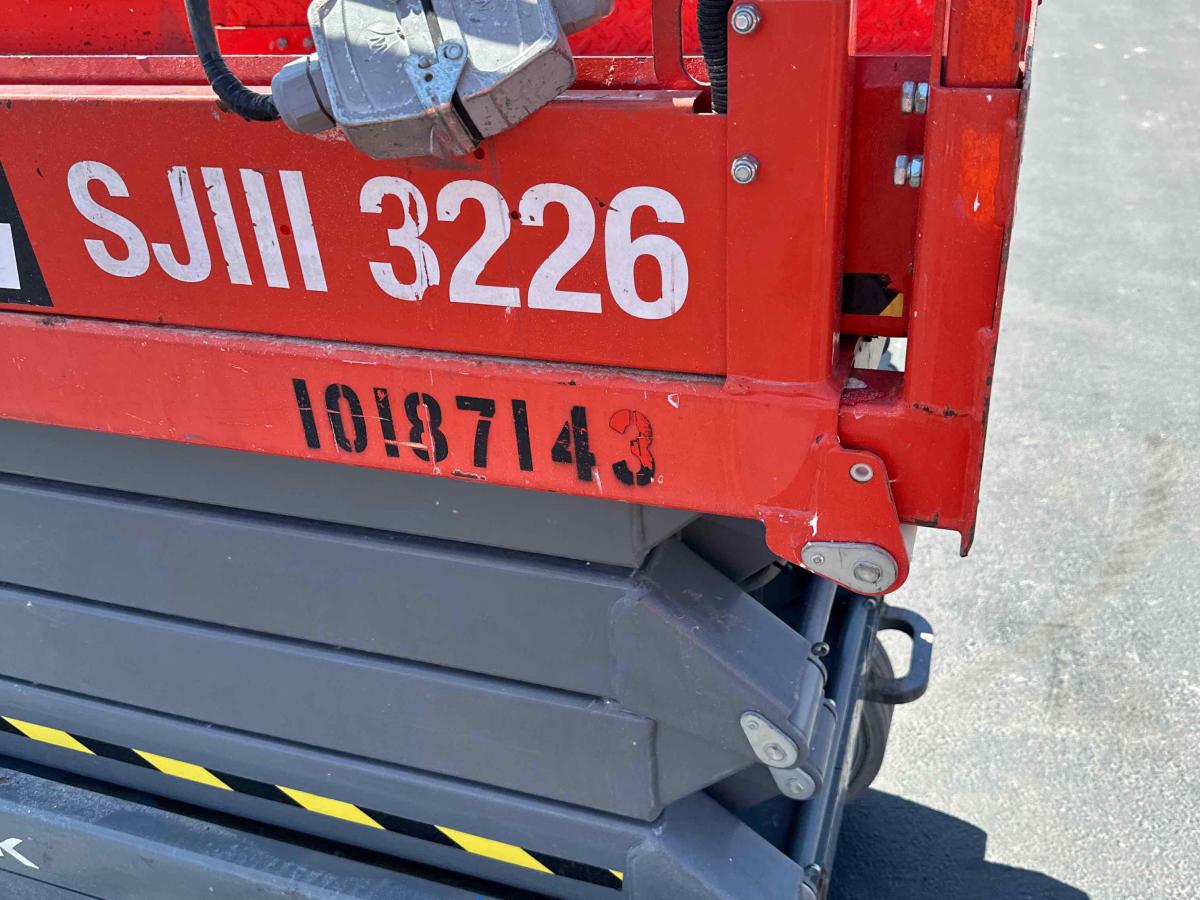 2016 Skyjack SJ3226