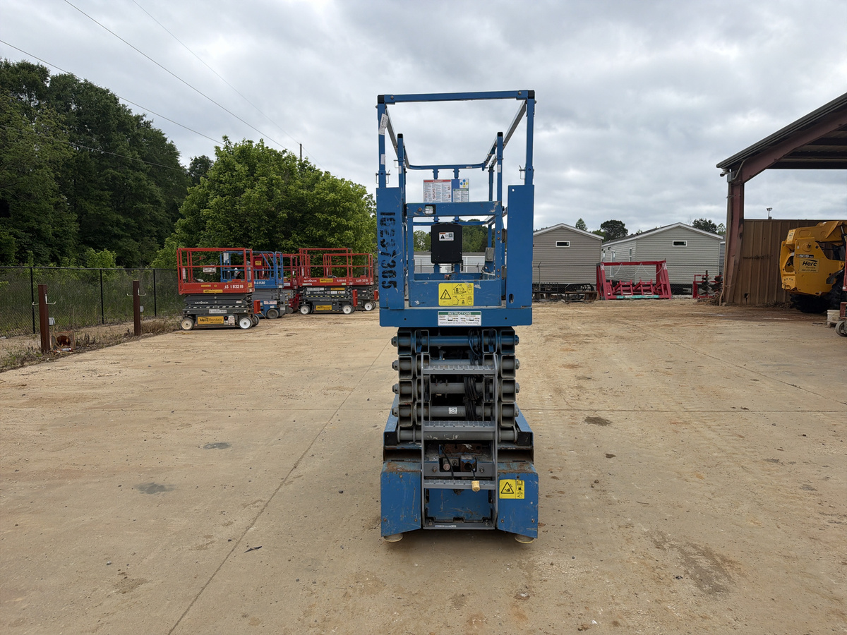 2018 Genie GS-3232-5