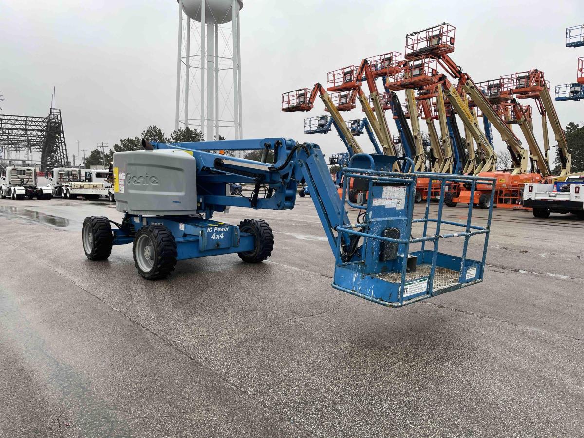 2016 Genie Z-45/25J RT