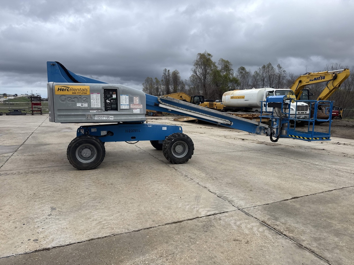2018 Genie S-40