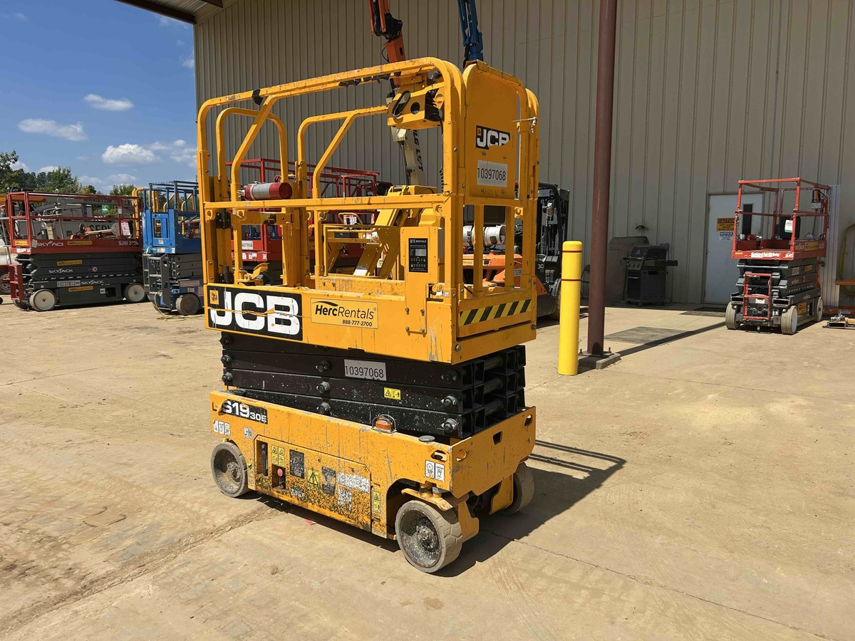 2022 JCB S1930E-3