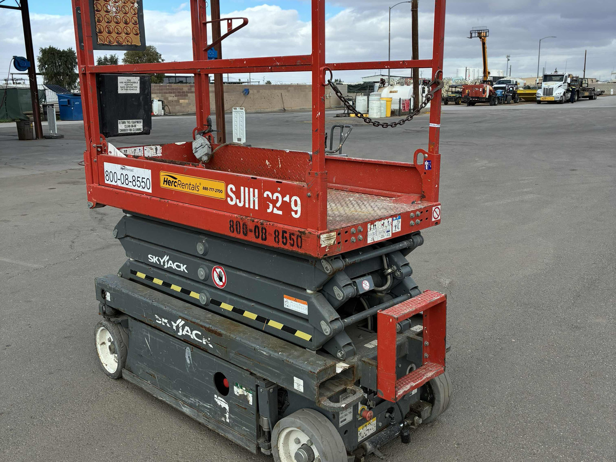 2016 Skyjack SJ3219-4