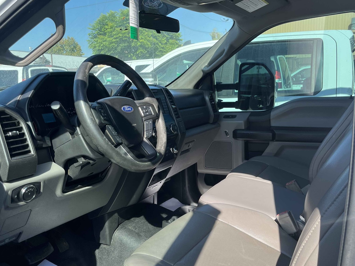 2018 Ford F550-6