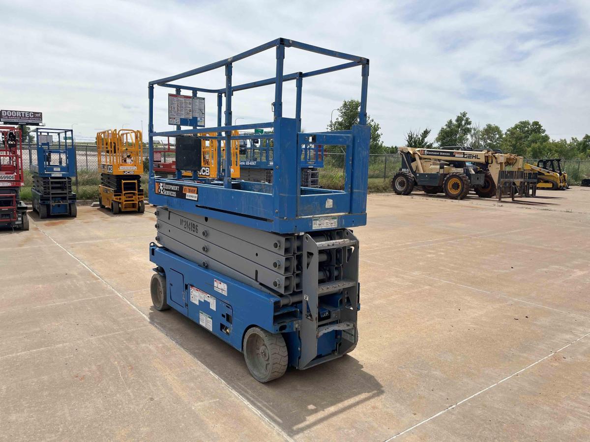 2017 Genie GS-2632