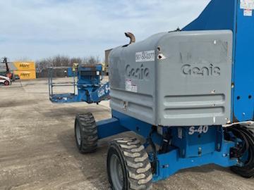 2019 Genie S-40