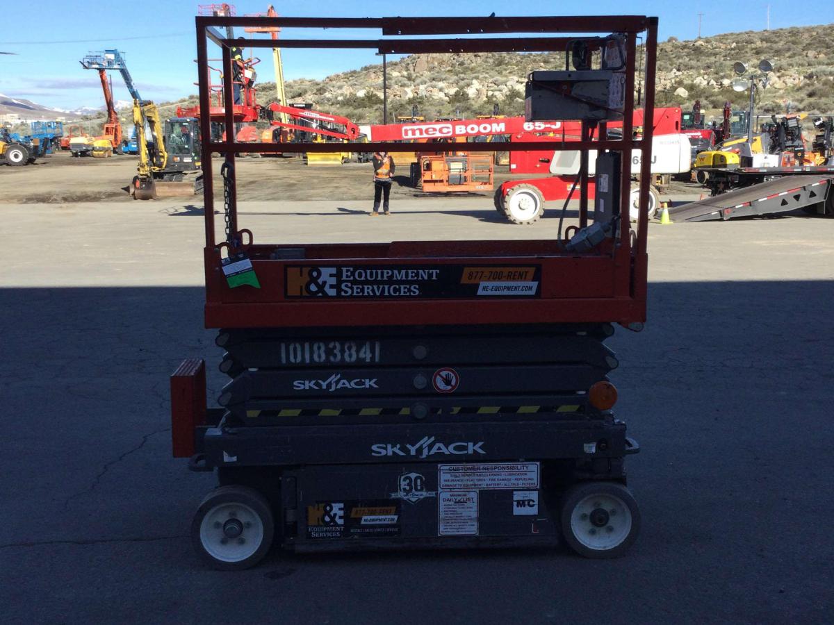 2015 Skyjack SJ3219
