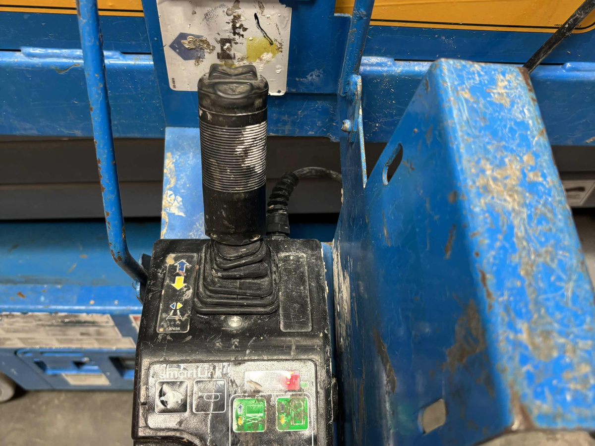 2019 Genie GS1330M-8