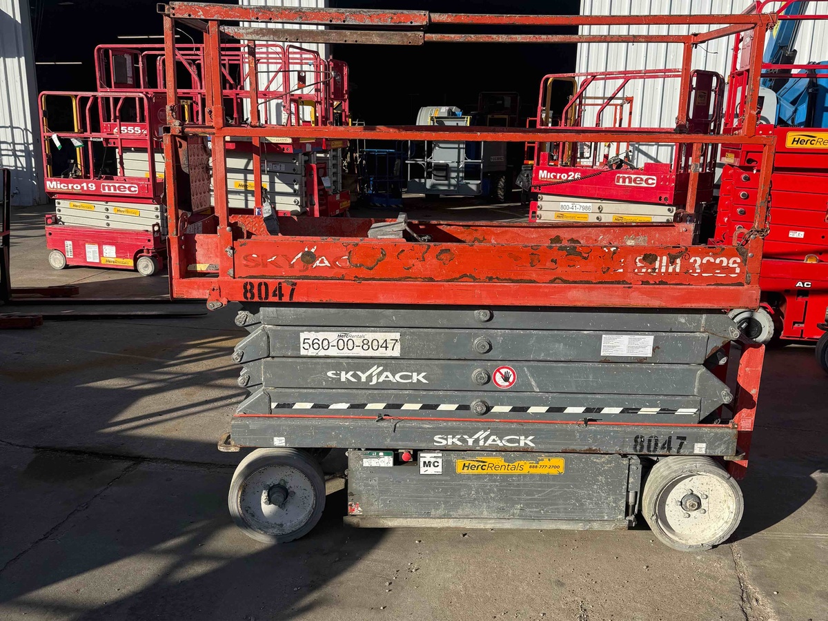 2016 Skyjack SJ3226