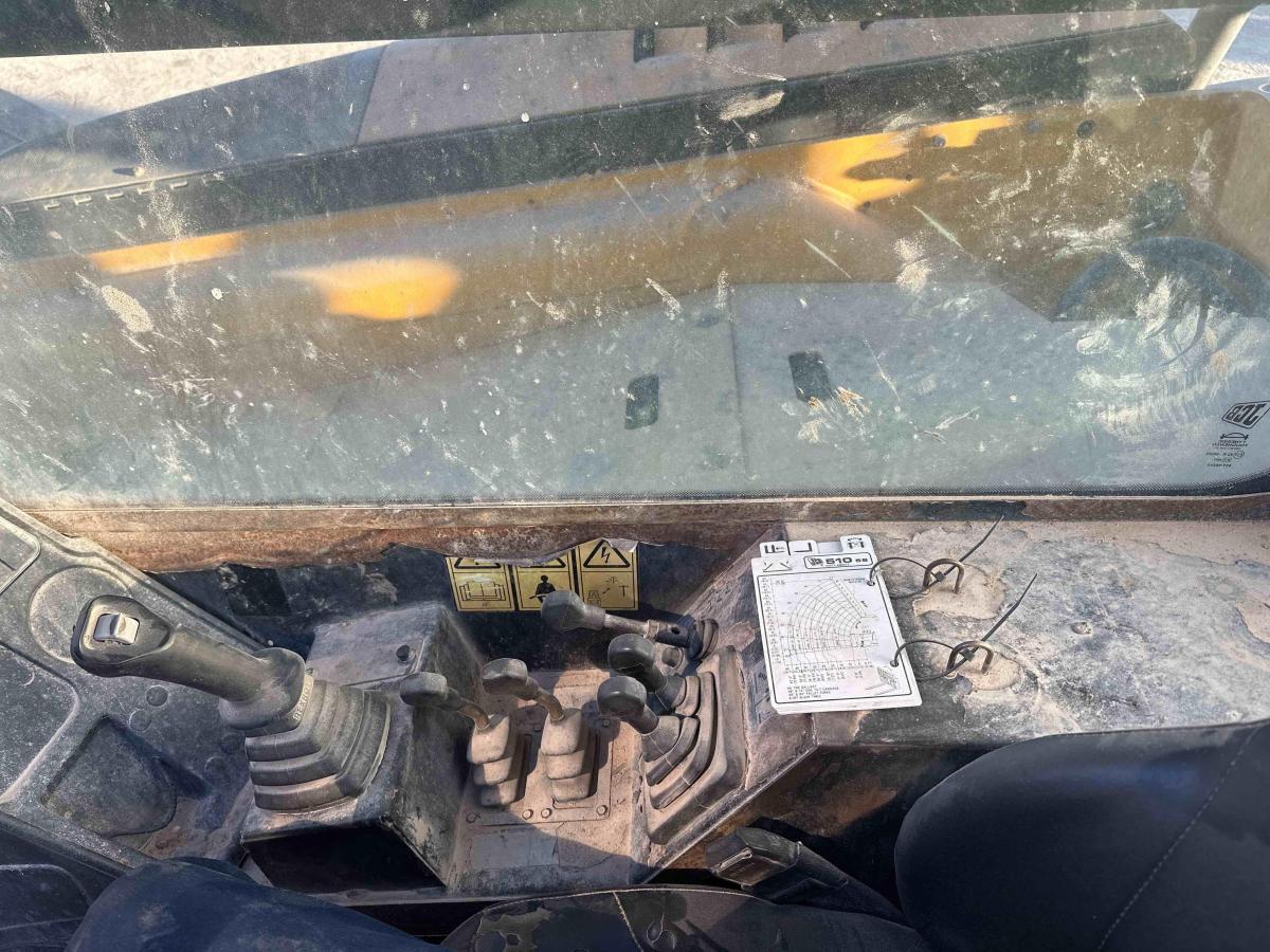 2017 JCB 510-56-12