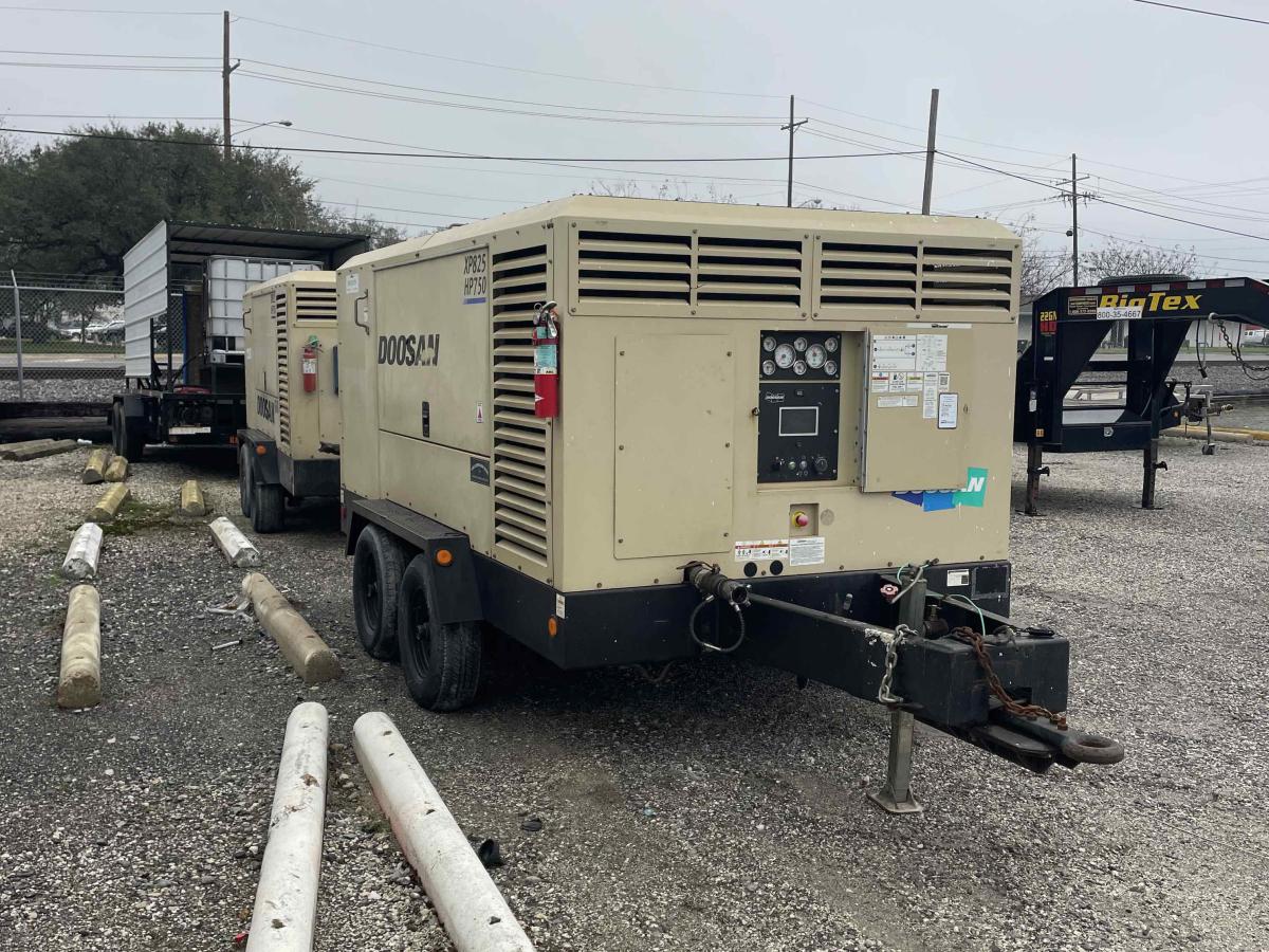 2019 Ingersol XP825/HP750