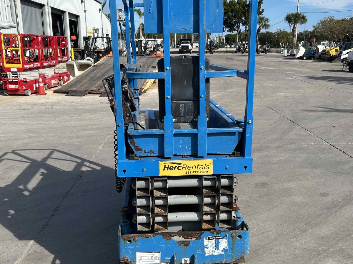 2019 Genie GS-1930-8