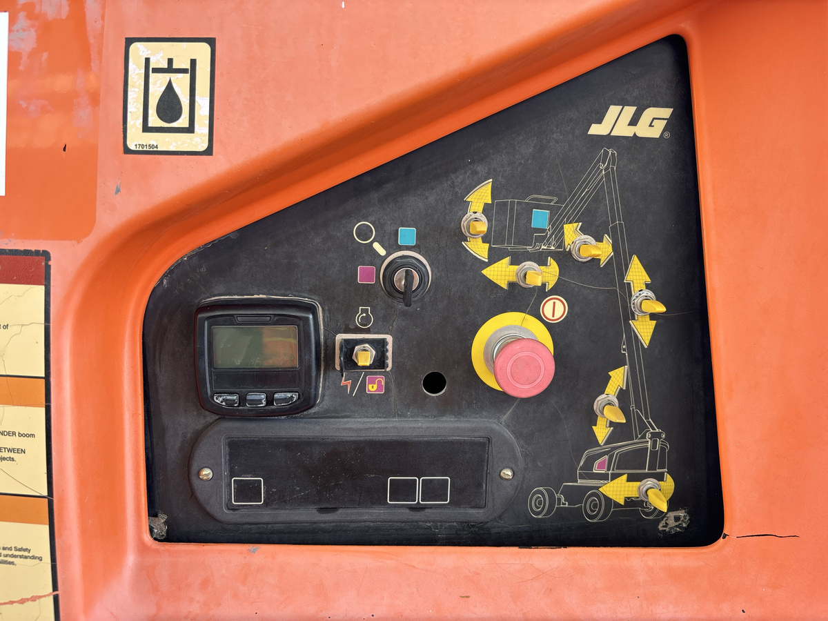 2016 JLG 460SJ-7