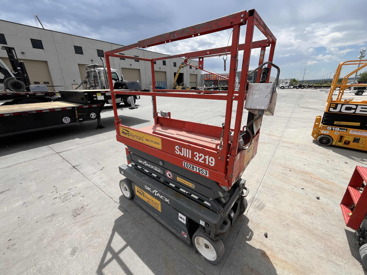 2019 Skyjack SJ3219-5