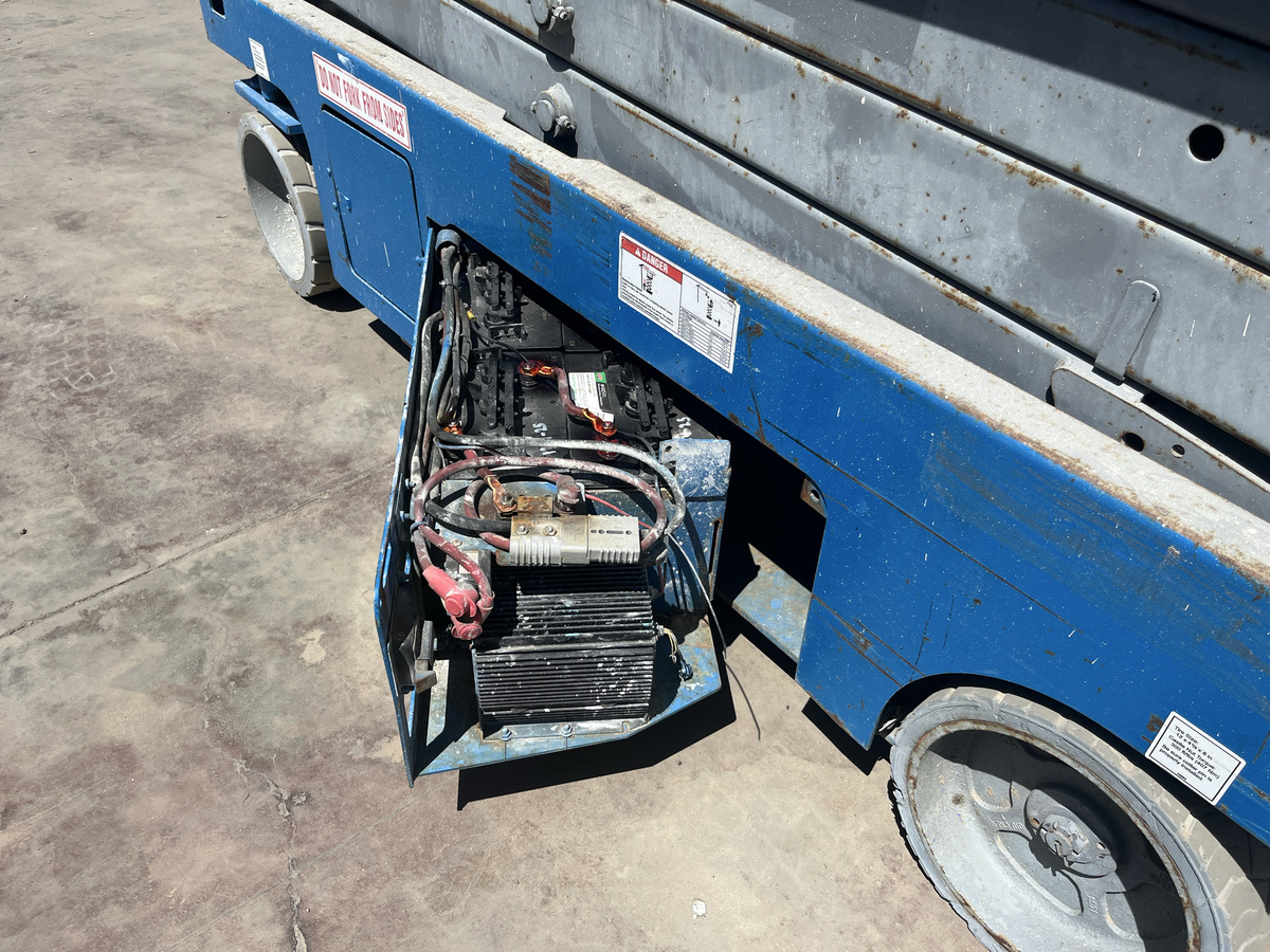 2016 Genie GS-2632-8