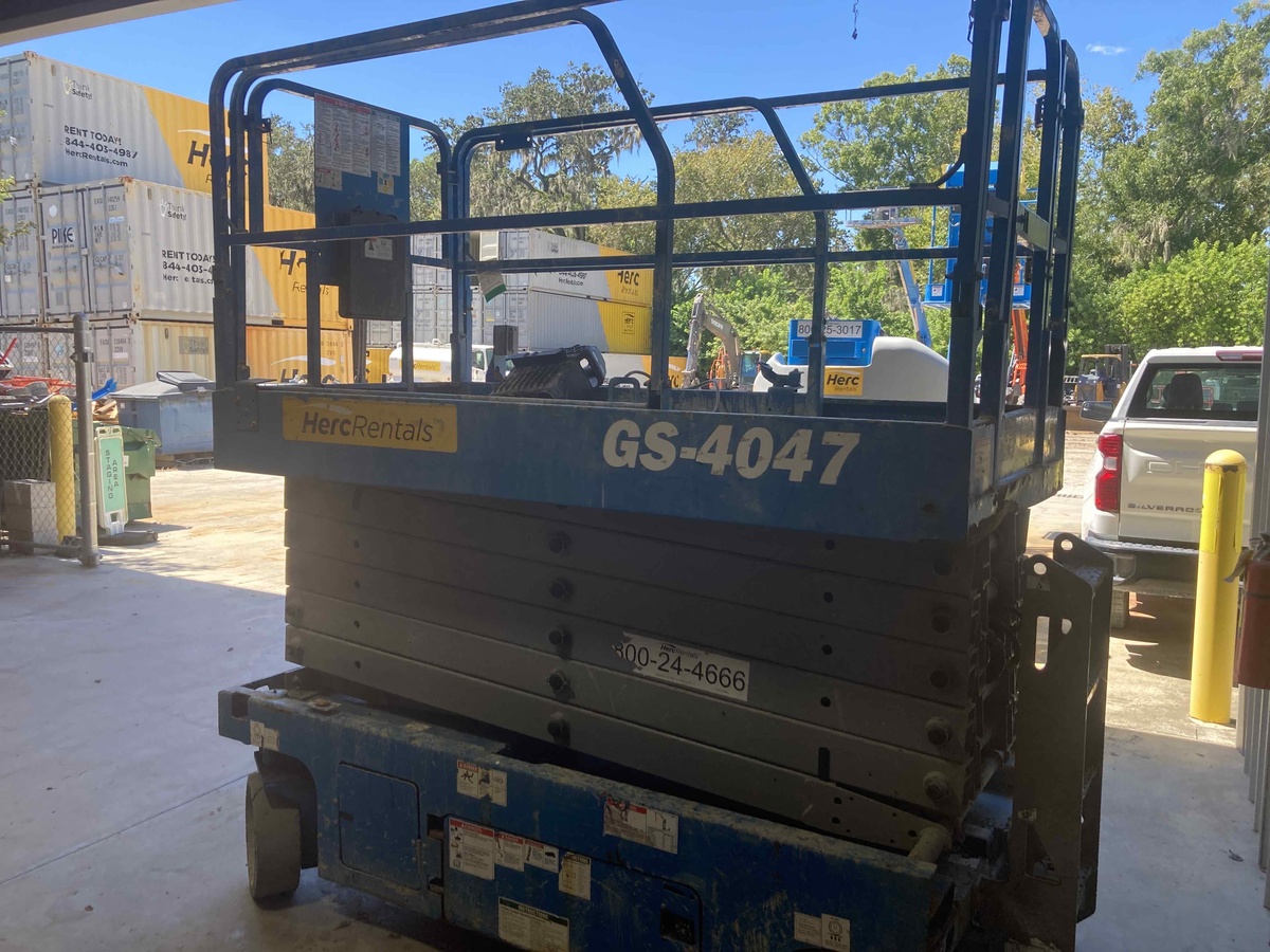 2019 Genie GS-4047-4