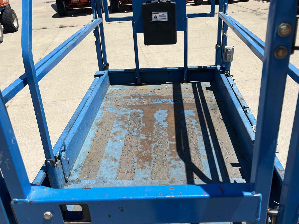 2016 Genie GS-4047