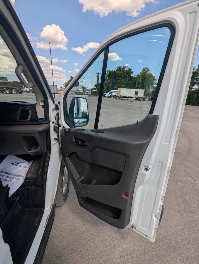 2020 Ford Transit 350-17