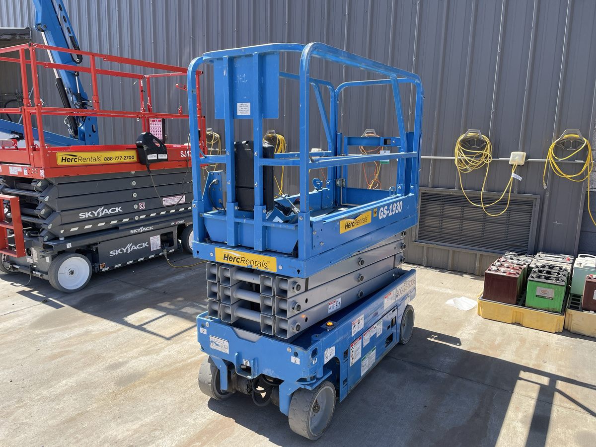 2019 Genie GS-1930-4