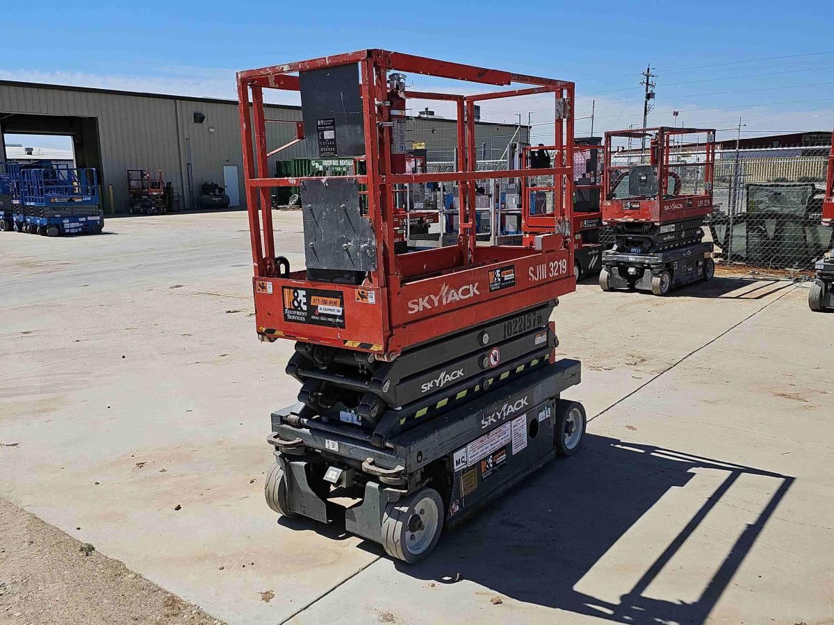 2017 Skyjack SJ3219