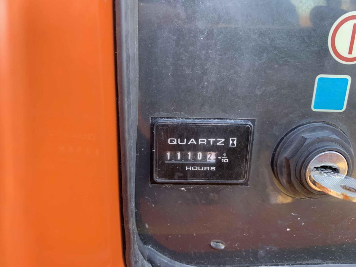 2017 JLG 600AJ