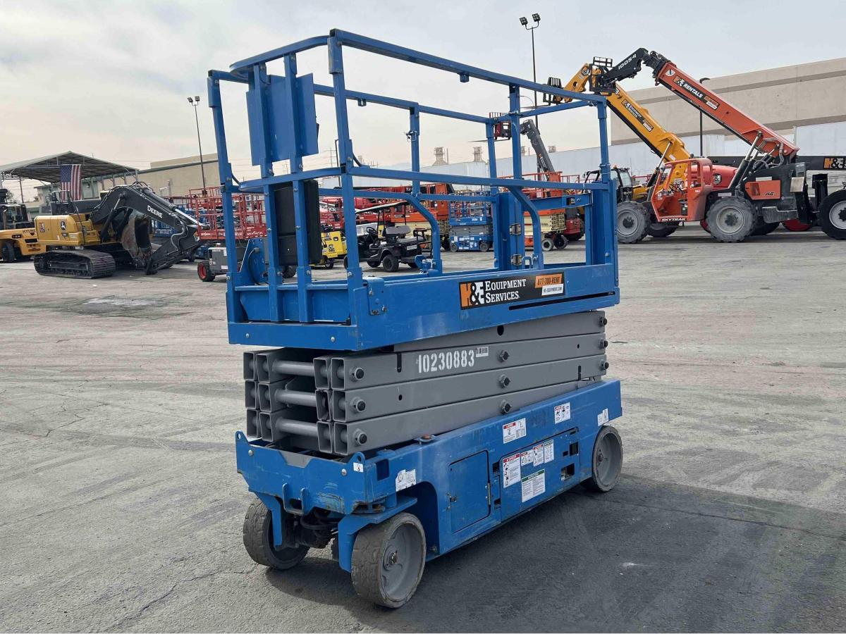 2017 Genie GS-2632